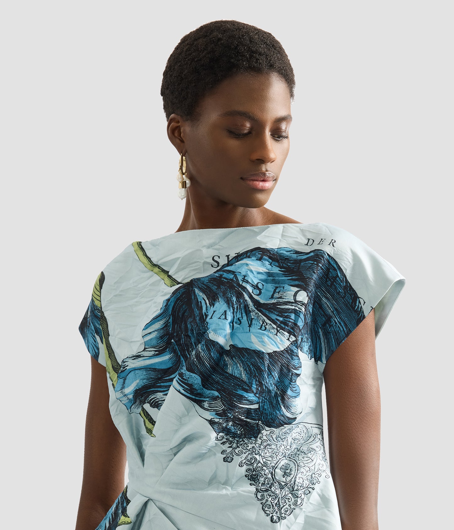 Floral Print Textured Satin Short Sleeve Blouse