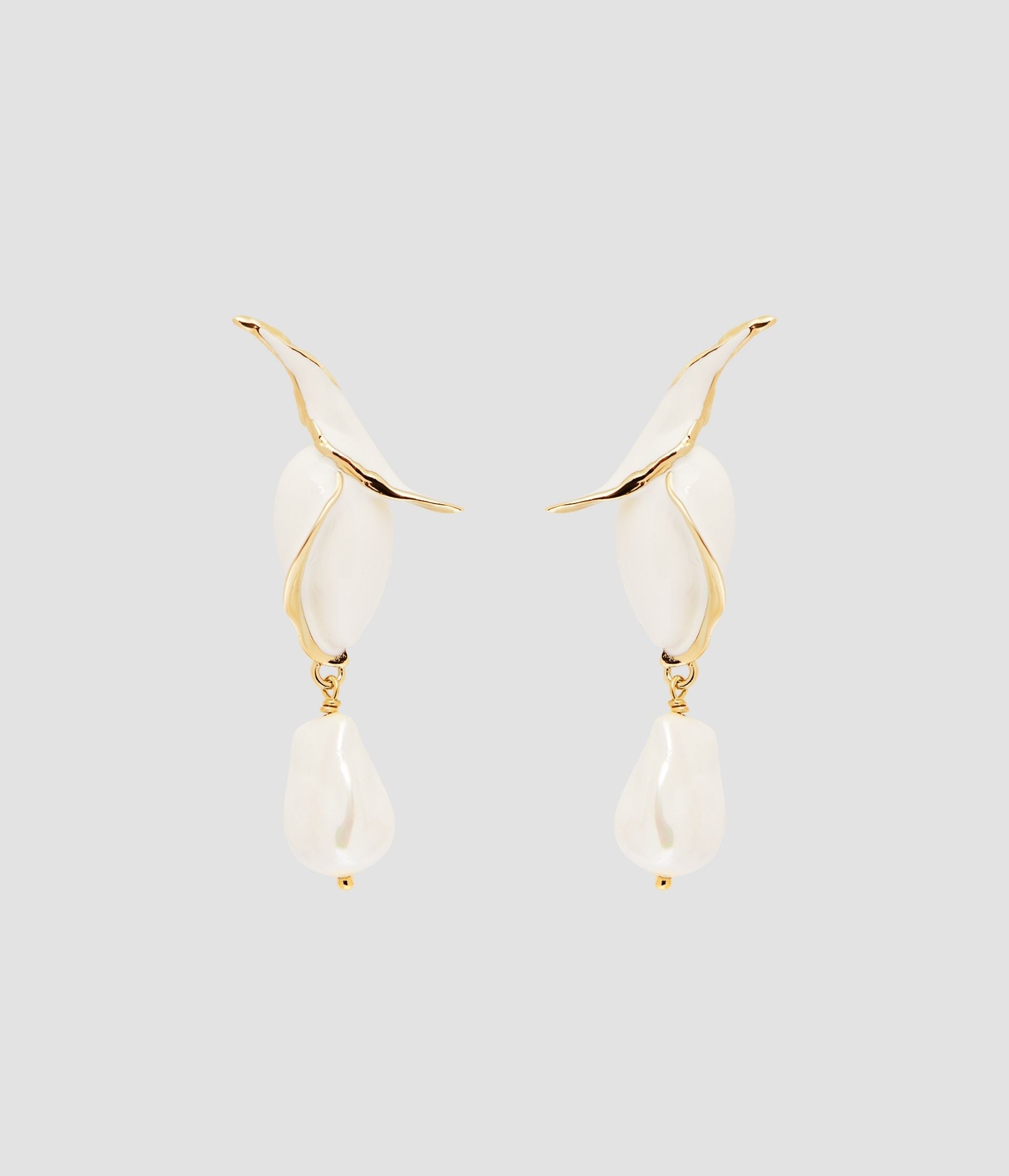 Flower Bud Earring With Pearls