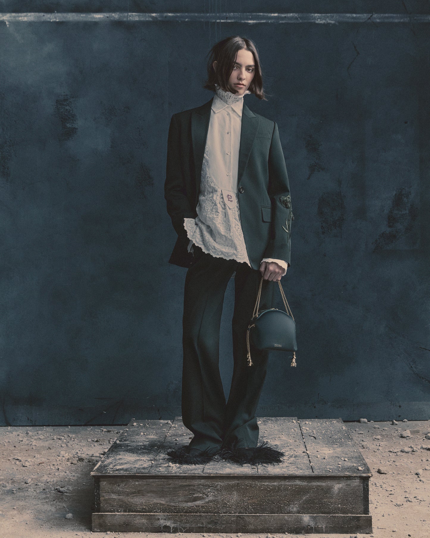 Pleatable Wool Single Breasted Blazer