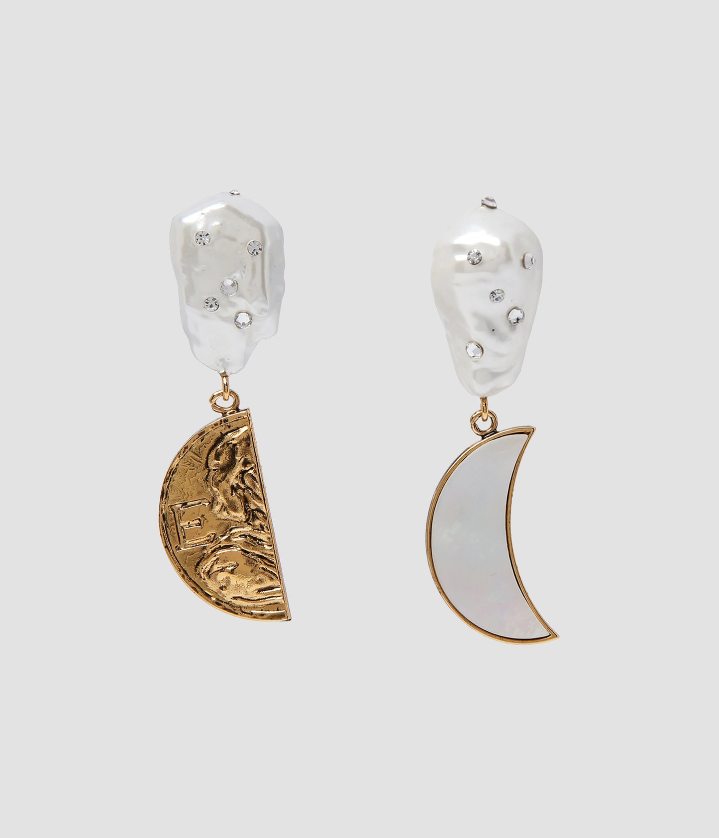 Asymmetric Pearl And Half Moon Earring