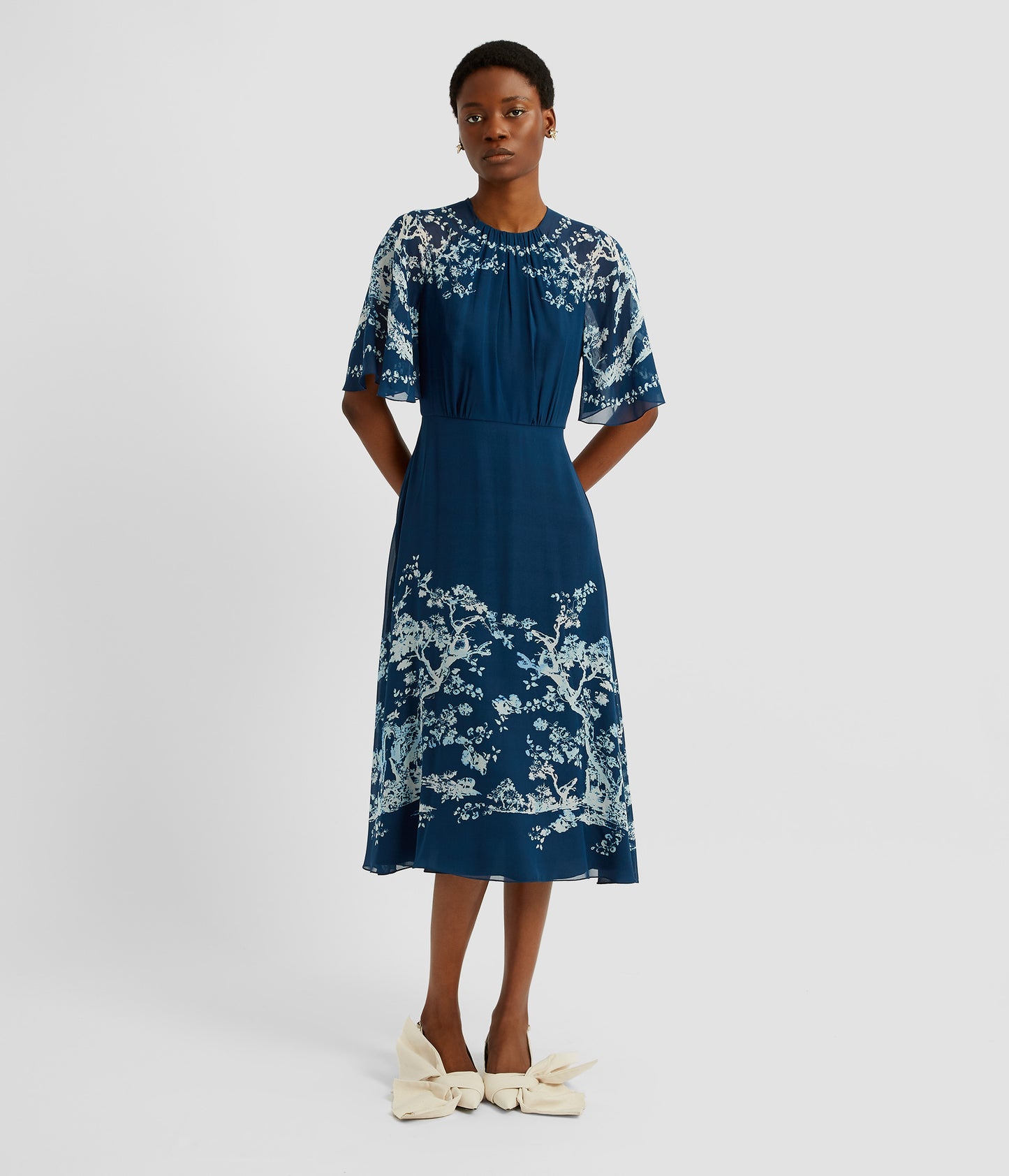 Short Sleeve Midi Dress