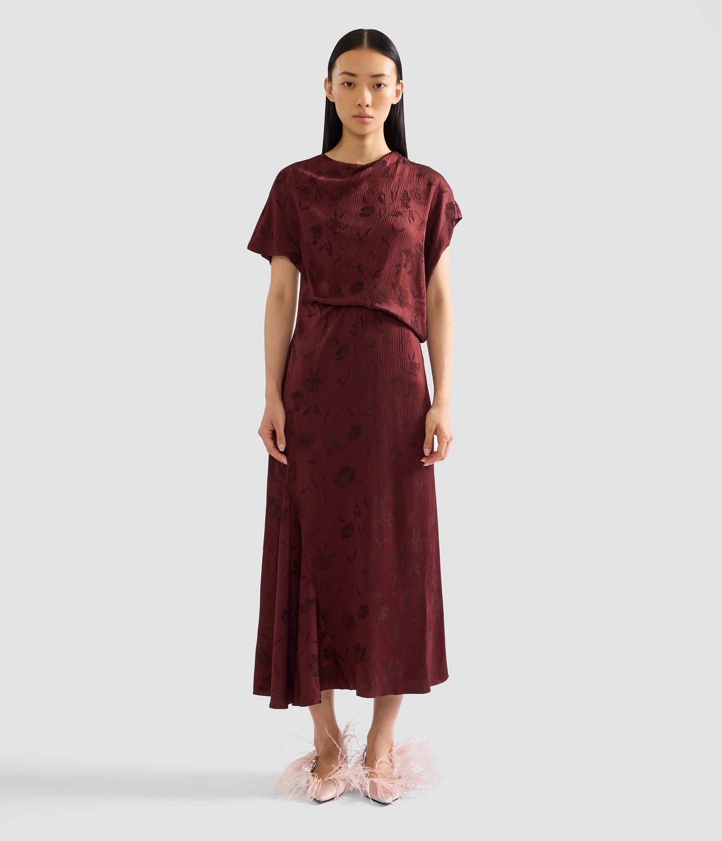 Floral Creponne Jacquard Short Sleeve Midi Dress