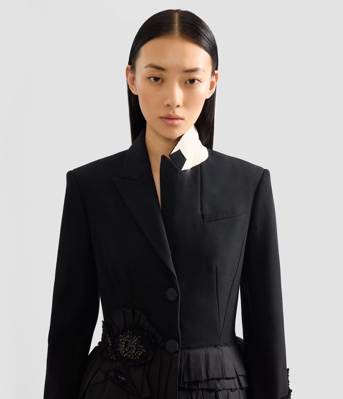 Embroidered Grain De Poudre Fitted Blazer