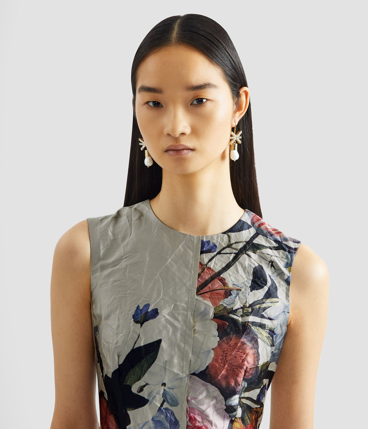 Floral Print Textured Satin Sleeveless Midi Dress