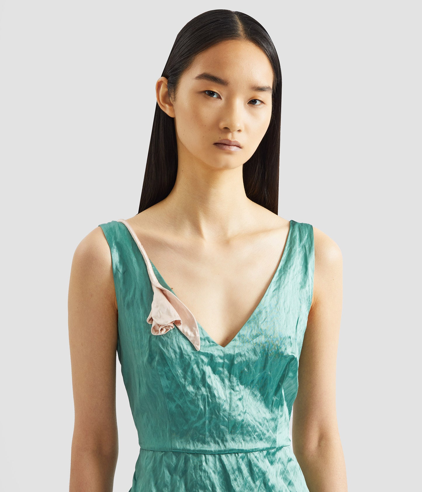 Embroidered Textured Satin Sleeveless Midi Dress