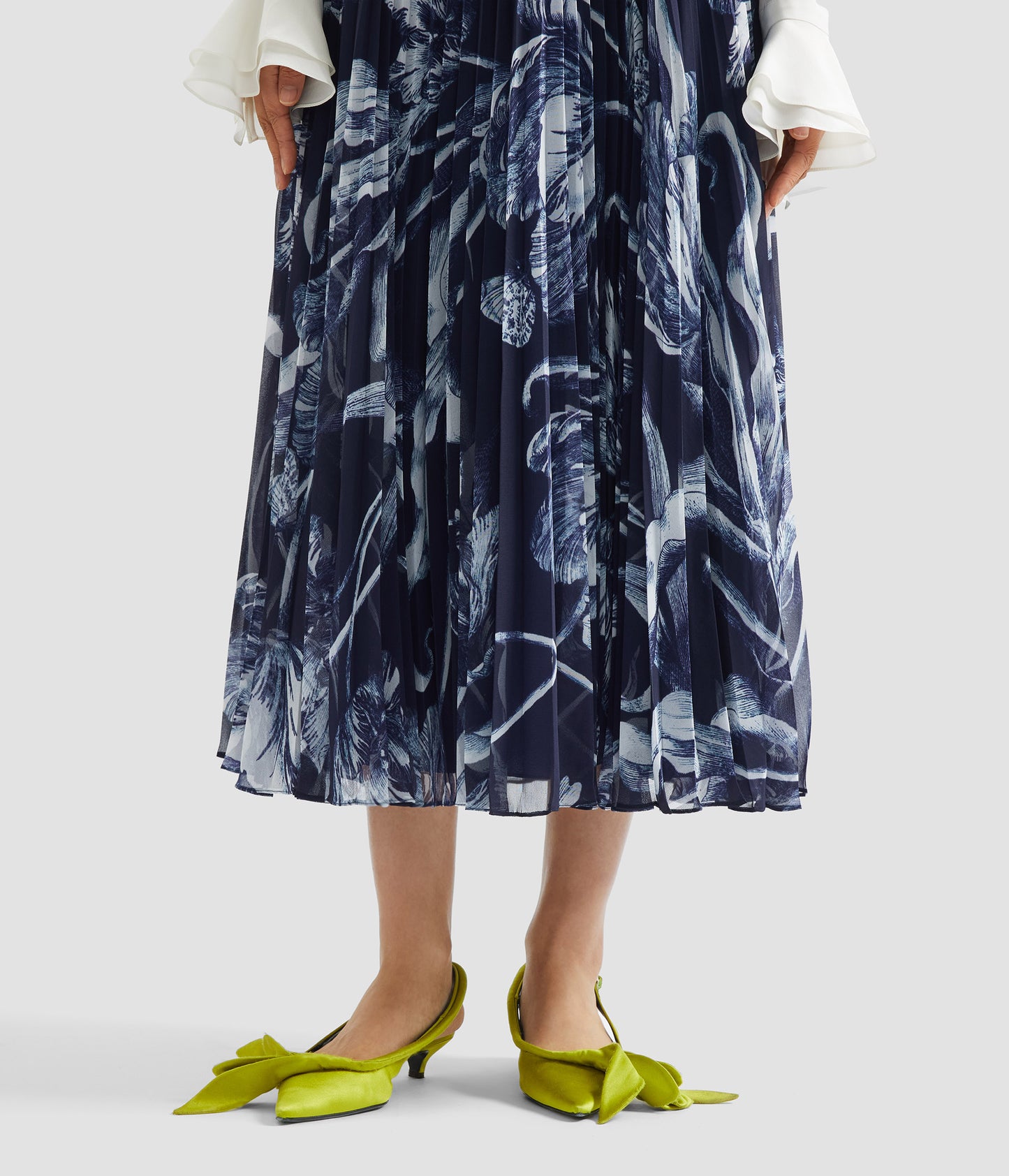 Floral Print Pleated Voile Midi Skirt