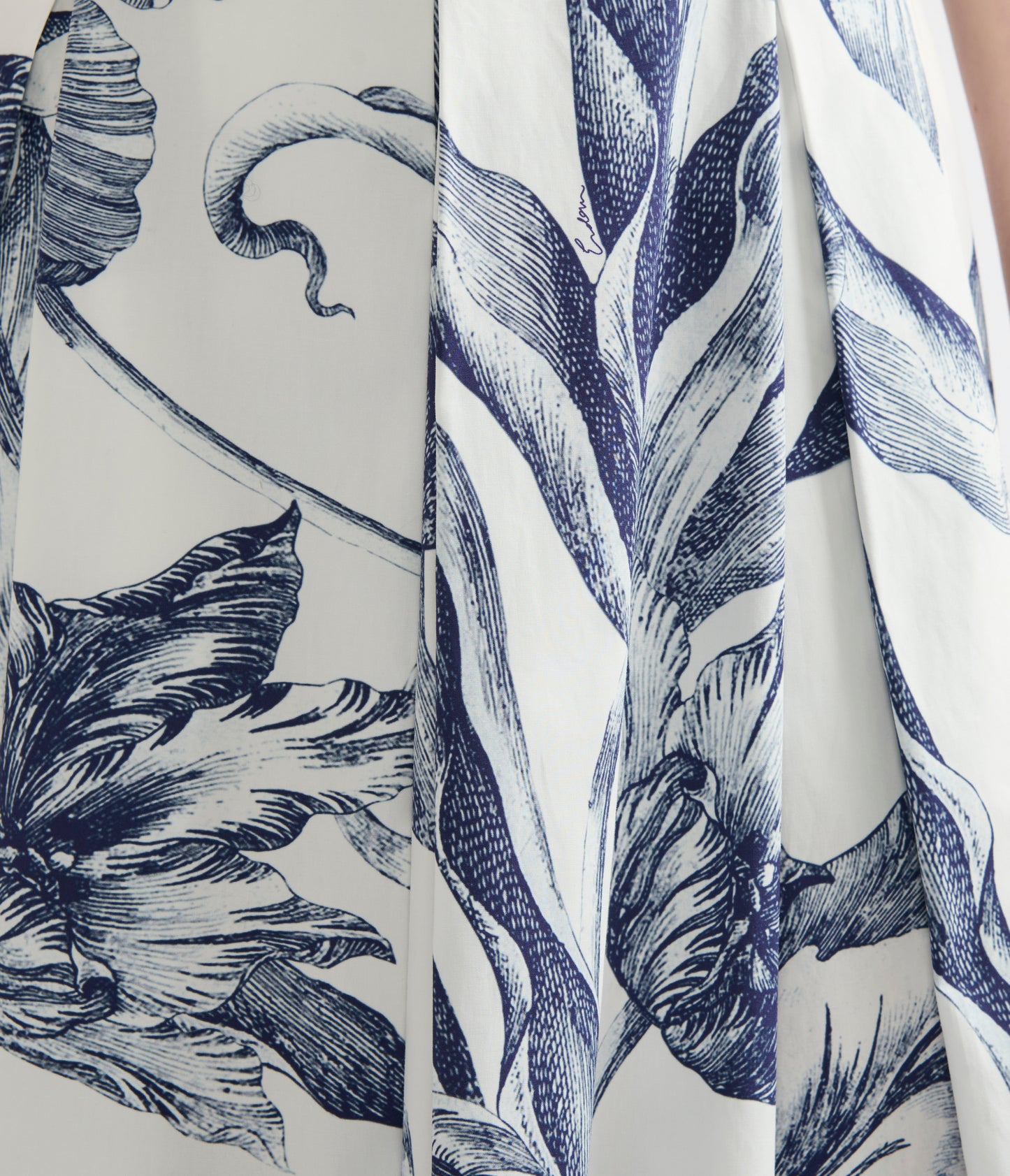 Floral Print Pleated Midi Skirt