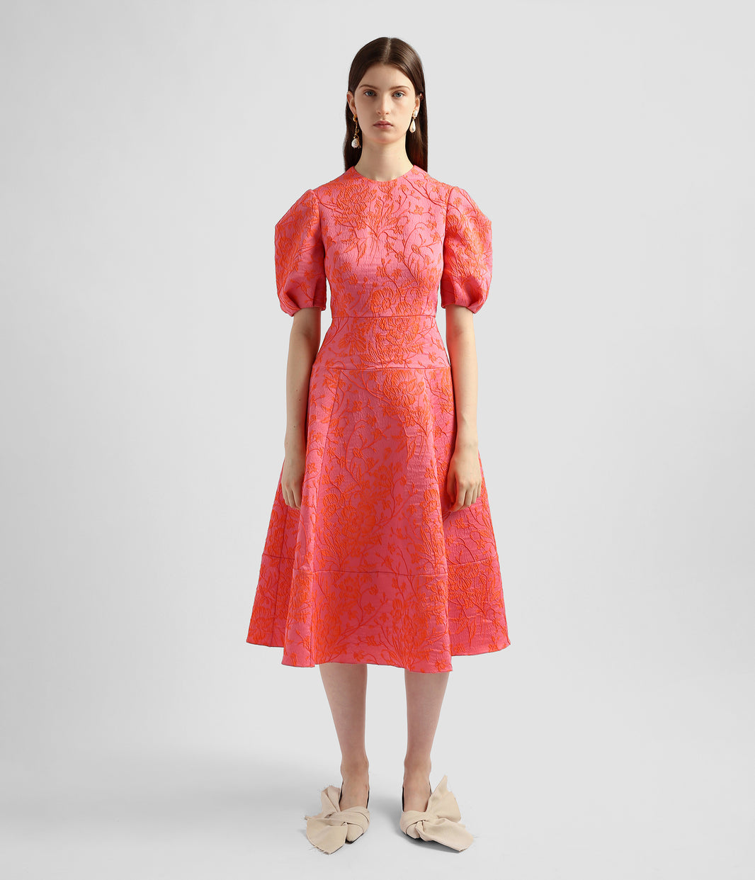 silver shawl for evening dress Psiriol Shawl, Sparkling Metallic Shawls and Wraps with Buckle Emporio Armani Dress In All dresses Color:WHITE PINK